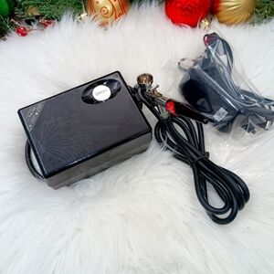 Black Luminous Airbrush Makeup Kit